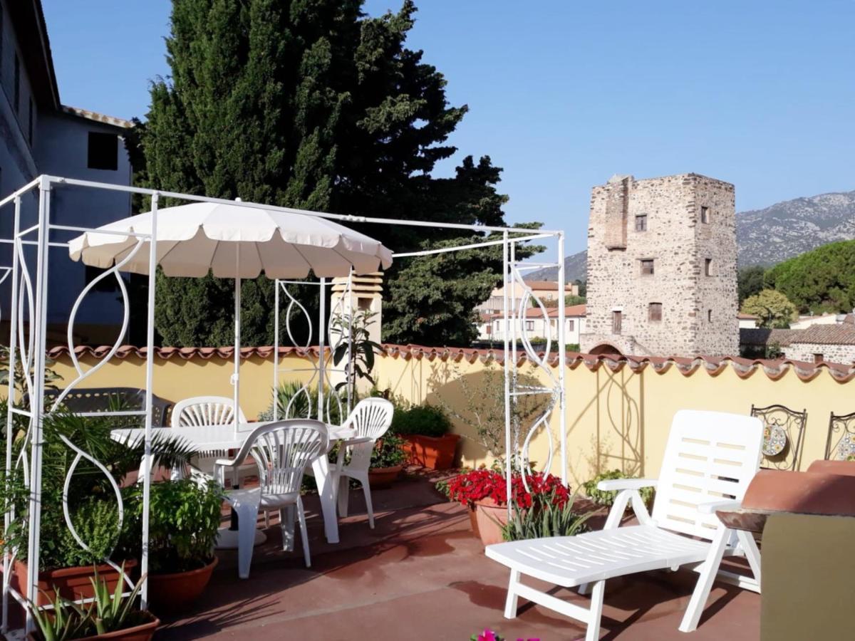 Casa Lupino Lägenhet Orosei Exteriör bild